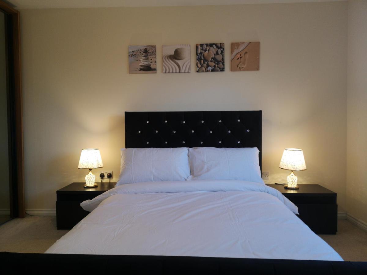 Apartmán Nightingale Gardens - 4 Bed Detached House - Manchester Exteriér fotografie