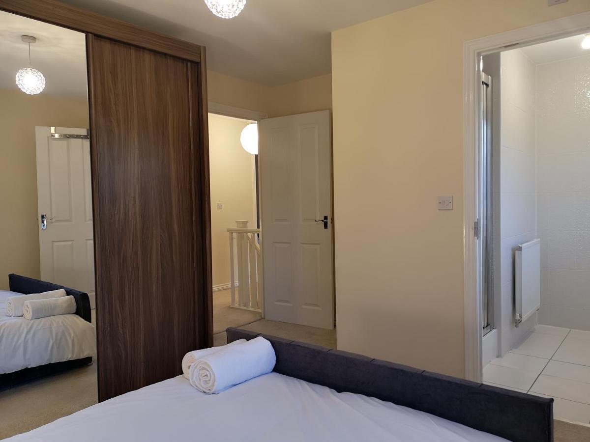 Apartmán Nightingale Gardens - 4 Bed Detached House - Manchester Exteriér fotografie